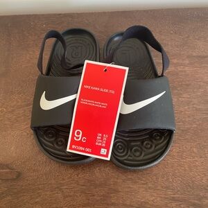Nike Kids Black Slides with White Swoosh - Youth 9C